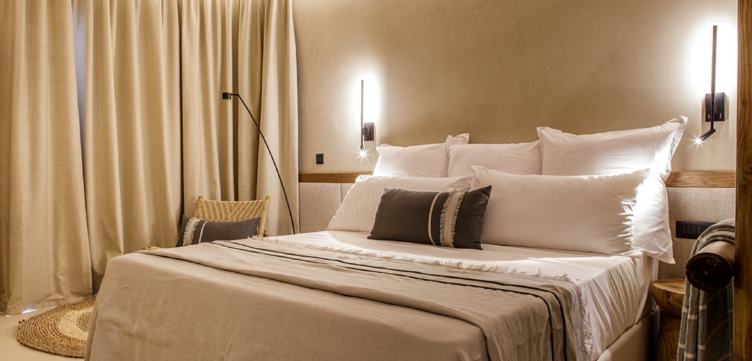 ZELIA CHALKIDIKI Slider 1